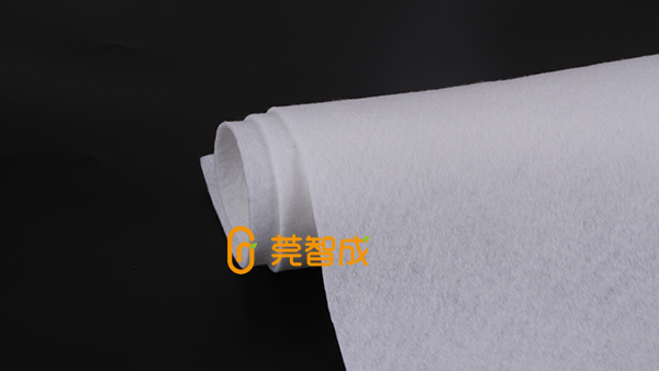 1-8月中國(guó)產(chǎn)業(yè)用紡織品行業(yè)運(yùn)行簡(jiǎn)況