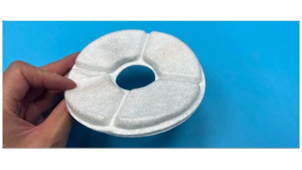寵物飲水機(jī)里的“隱形守護(hù)者”：過(guò)濾棉如何悄悄升級(jí)全球毛孩飲水體驗(yàn)？