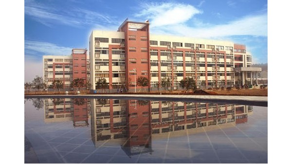 昔日風雨同舟的八大紡織高校，如今早已分道揚鑣，彼此差距已拉大