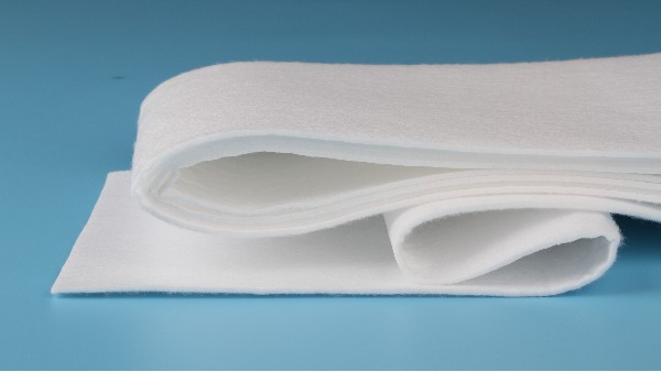 針刺棉廠家智成無紡，專注高品質針刺棉，解決您的生產難題！