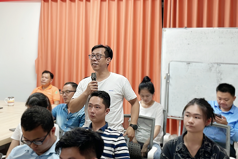 生產(chǎn)部陳雙明