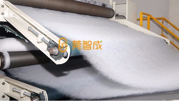 梳理機出現棉結的原因是？