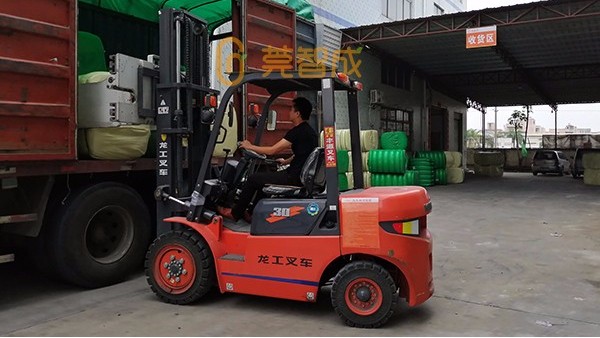 臨近年底，滌綸短纖以何收尾？