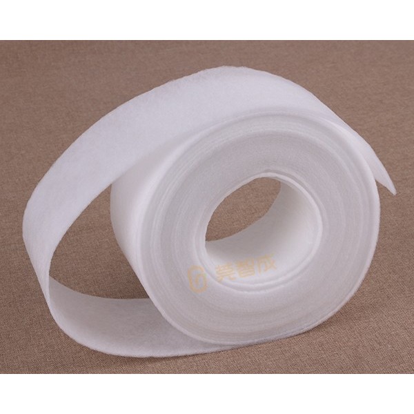 N95口罩熱風棉公司加班生產(chǎn)材料