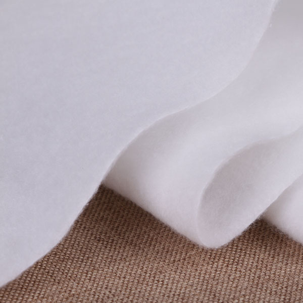 因?yàn)橹浅傻谋]針刺無紡布“都挺好”，所以客戶回來了