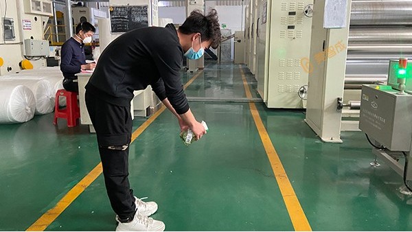 N95口罩原材料加工廠防疫復產兩不誤