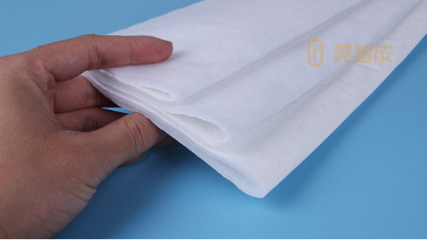 隔尿墊吸水棉那種材質好，如何挑選？